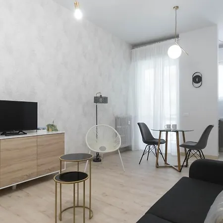 Apartament Gioberti 11 *